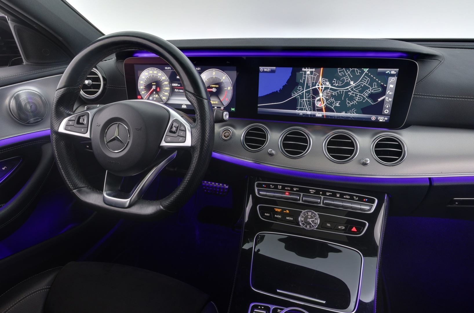 MERCEDES-BENZ E 2017