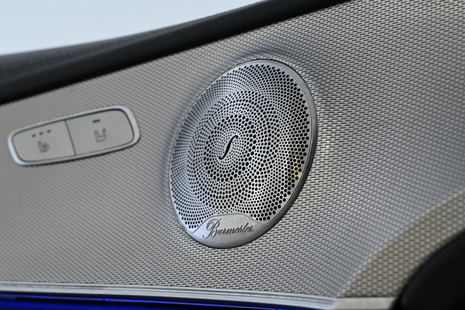 MERCEDES-BENZ E 2017