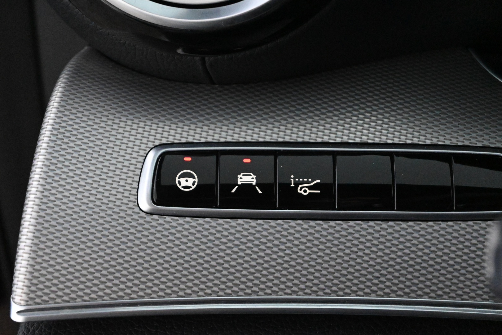 MERCEDES-BENZ E 2017