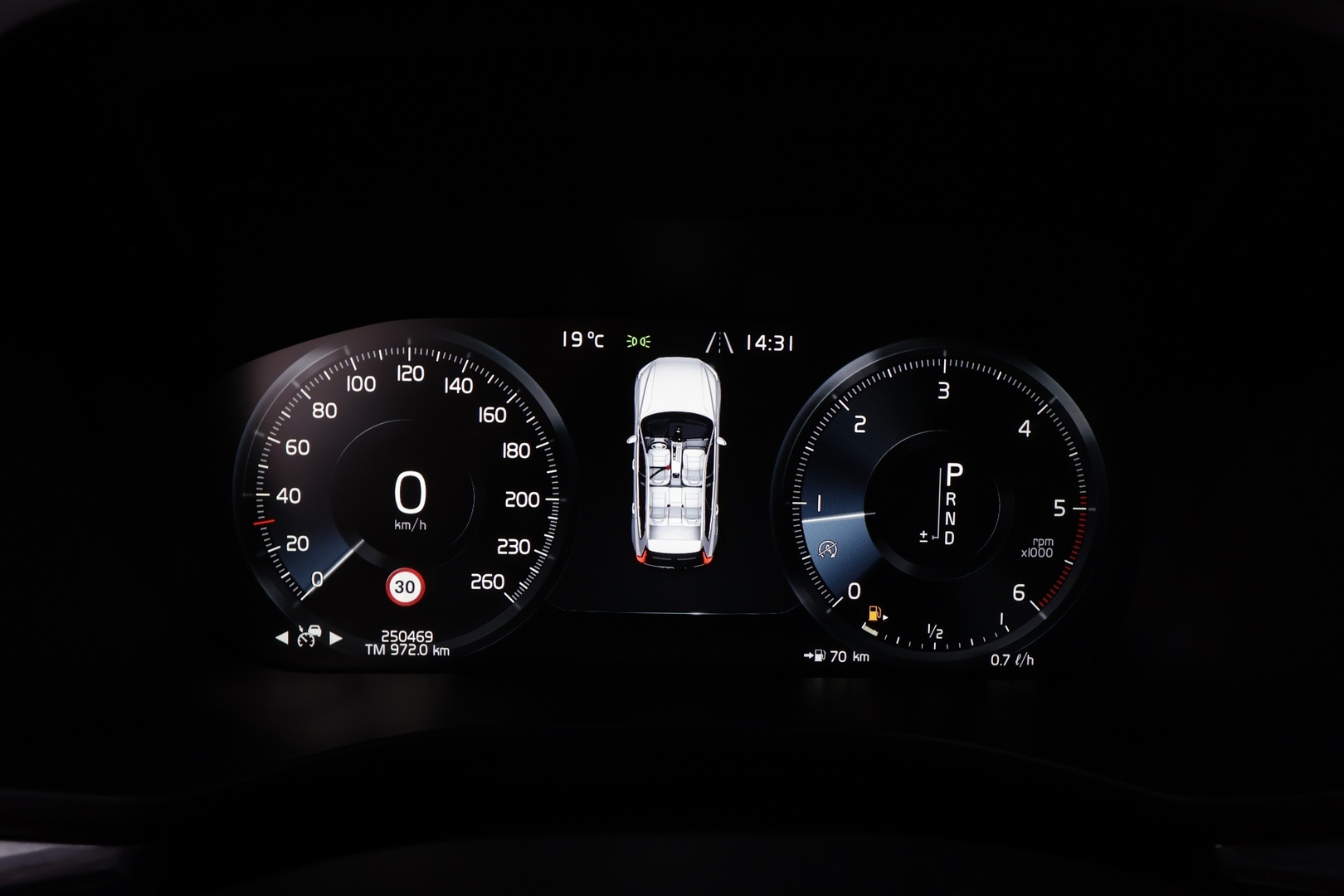 VOLVO XC60 2018