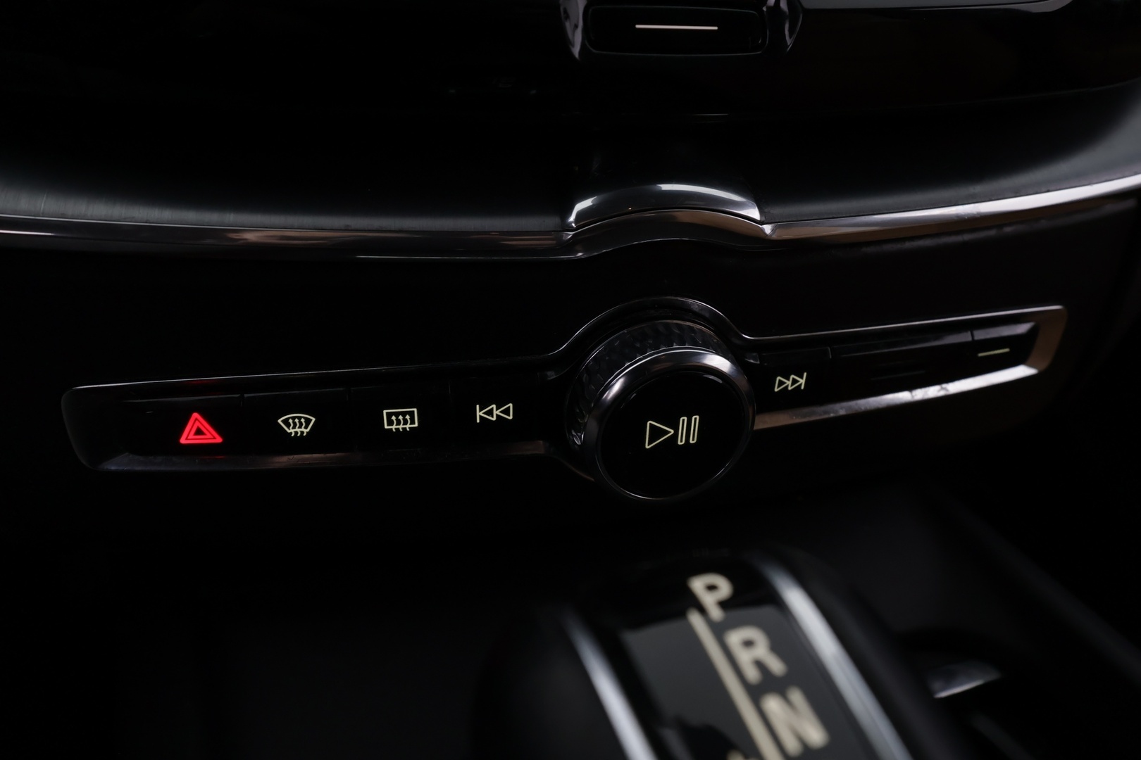 VOLVO XC60 2018