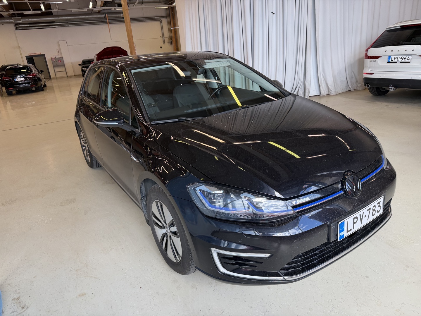 VOLKSWAGEN Golf 2020