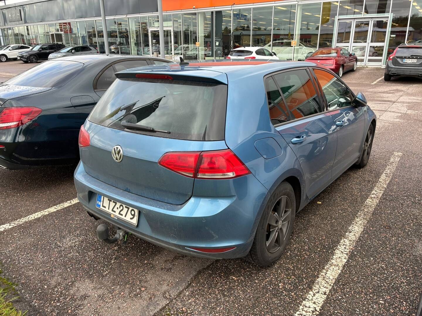 VOLKSWAGEN Golf 2013