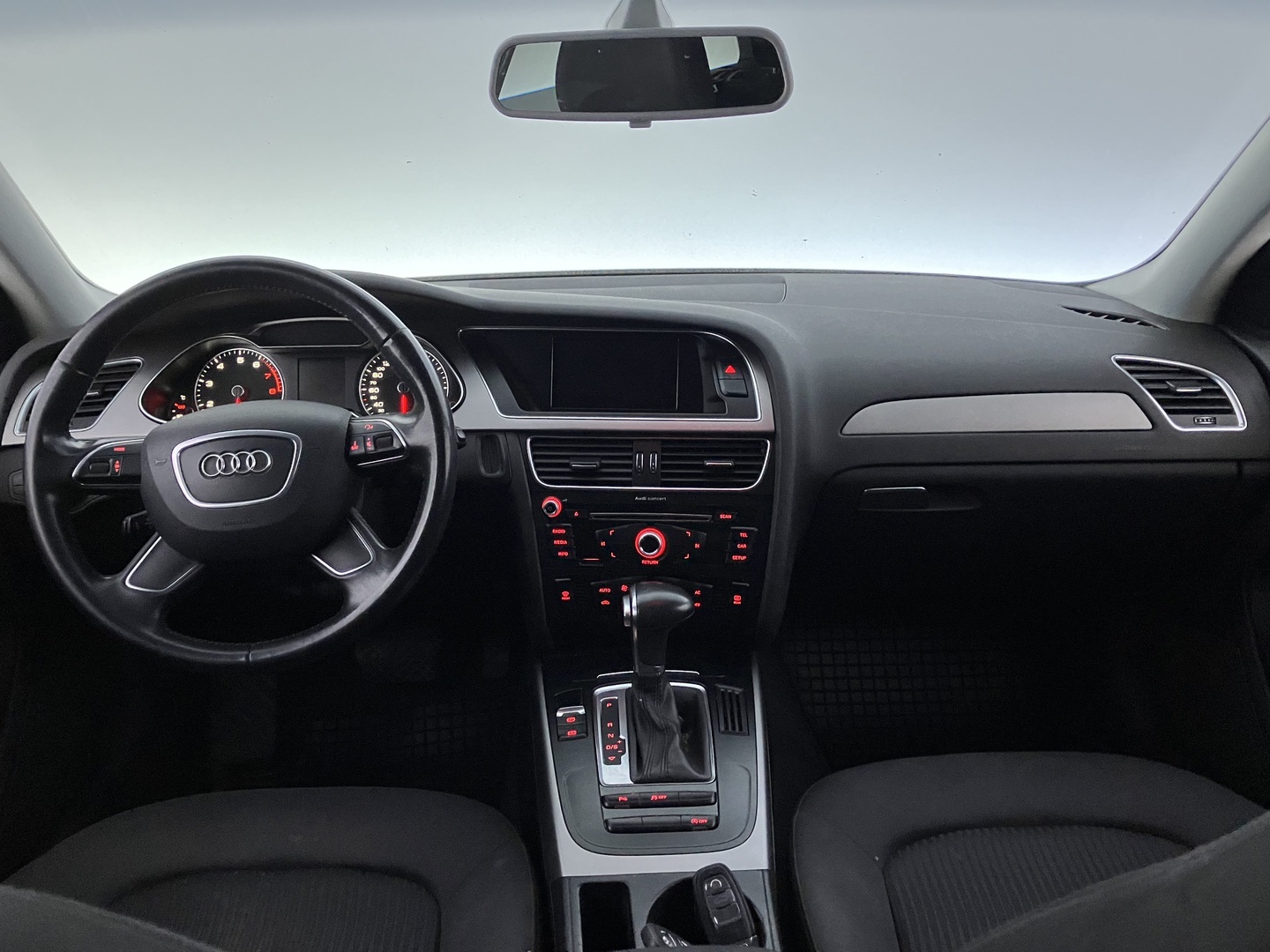 AUDI A4 2013