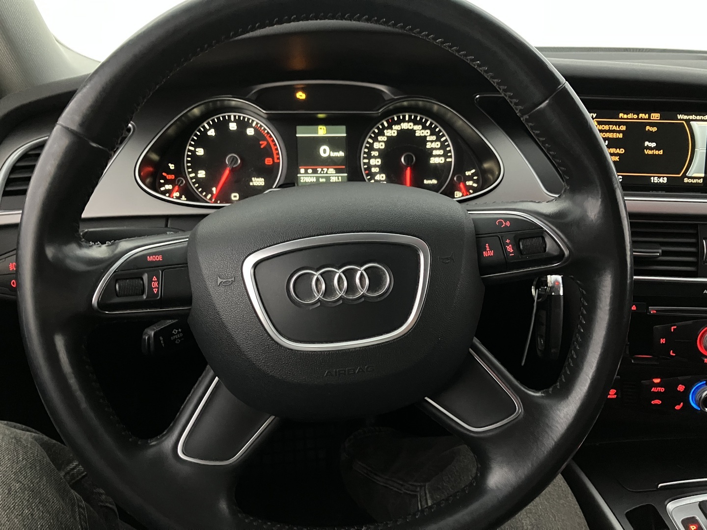 AUDI A4 2013