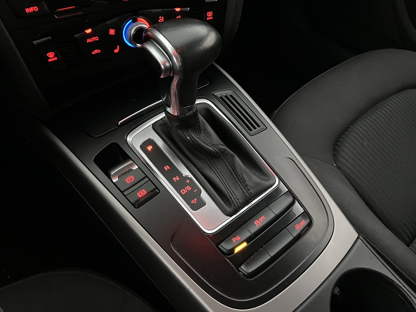 AUDI A4 2013