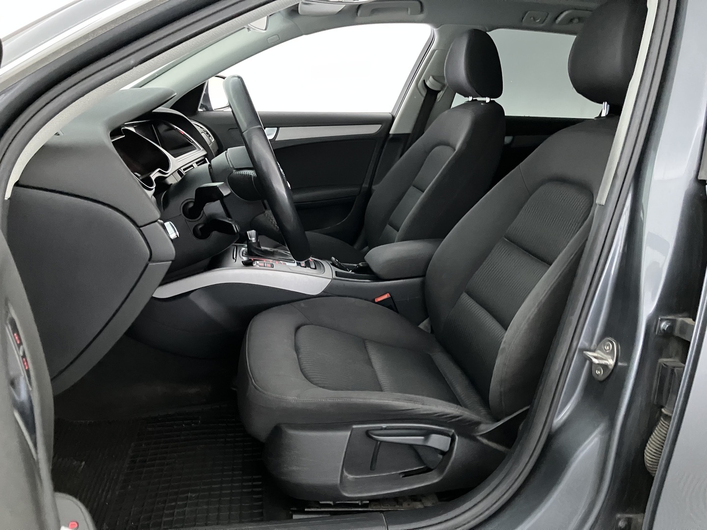 AUDI A4 2013