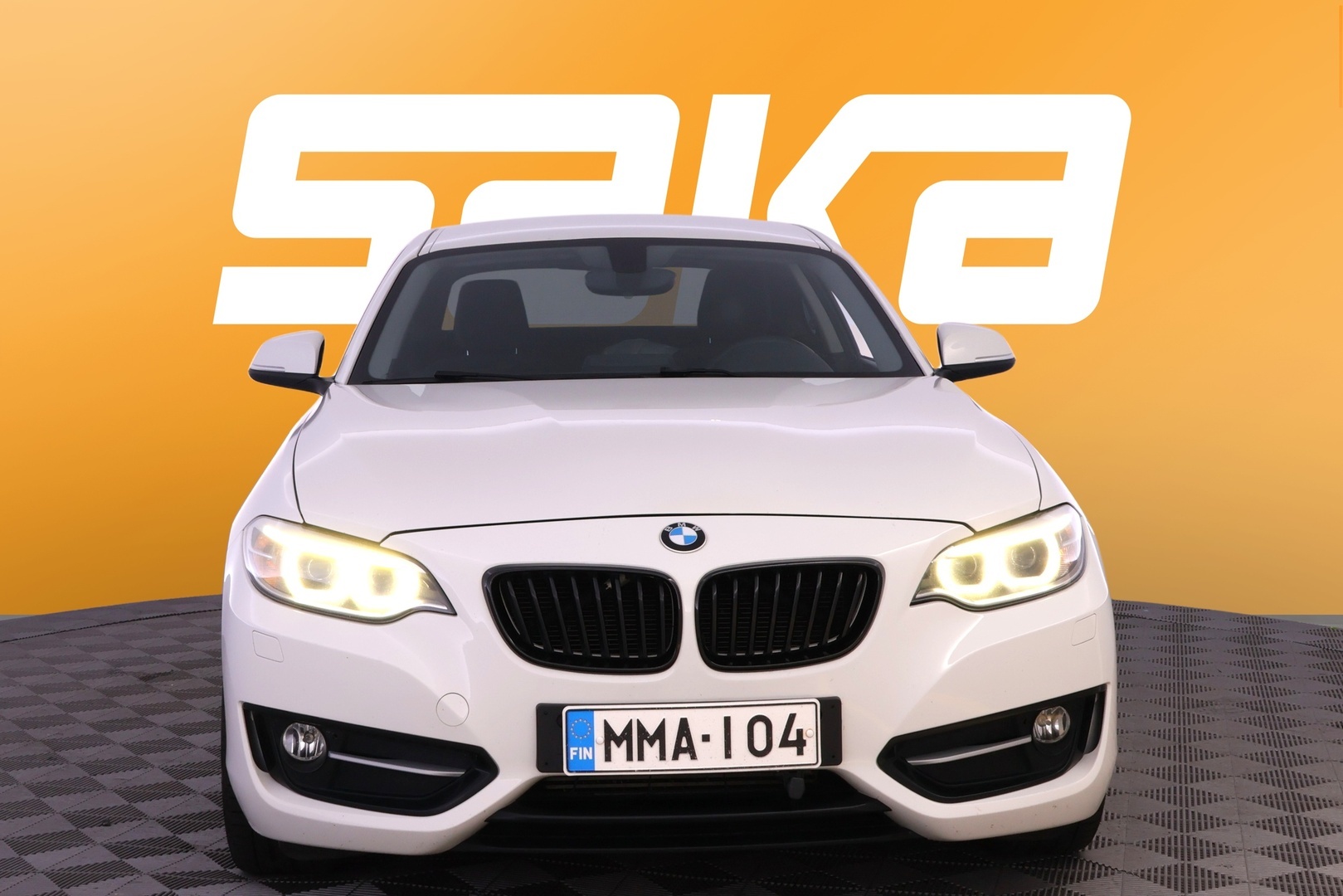 BMW 218 2015