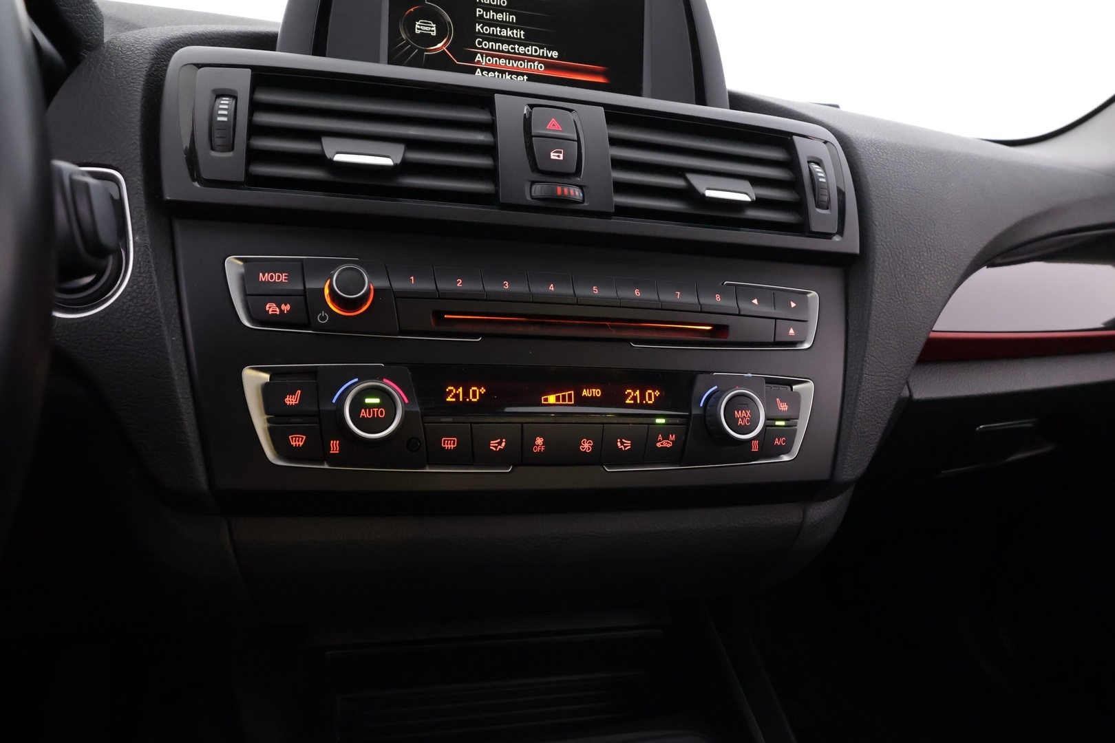 BMW 218 2015
