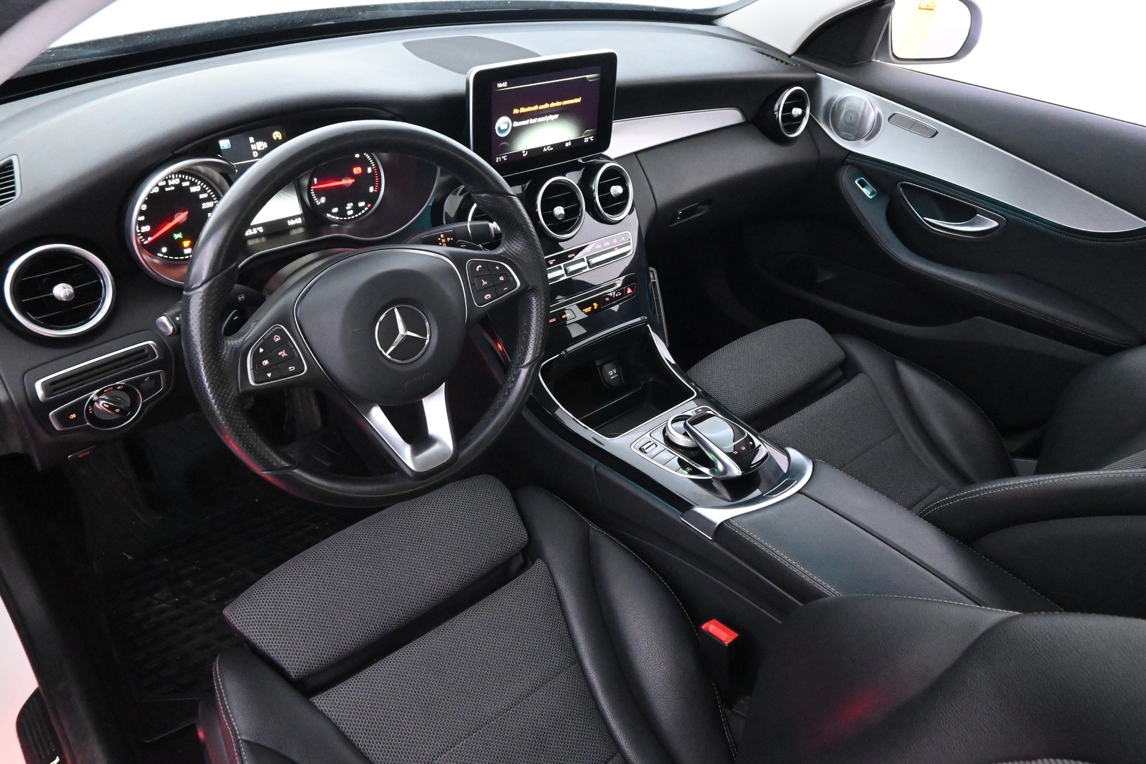 MERCEDES-BENZ C 2015