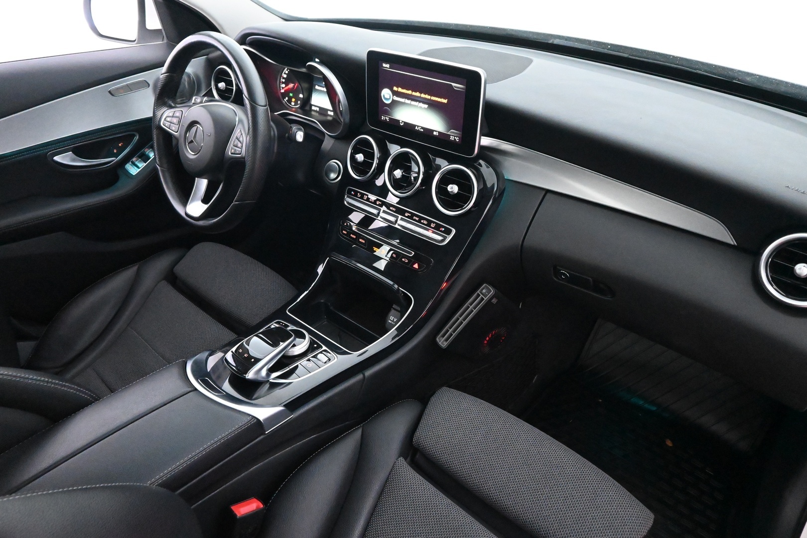 MERCEDES-BENZ C 2015