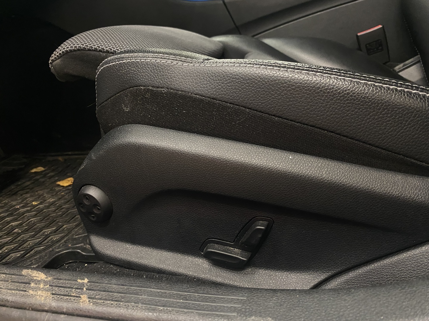 MERCEDES-BENZ C 2015