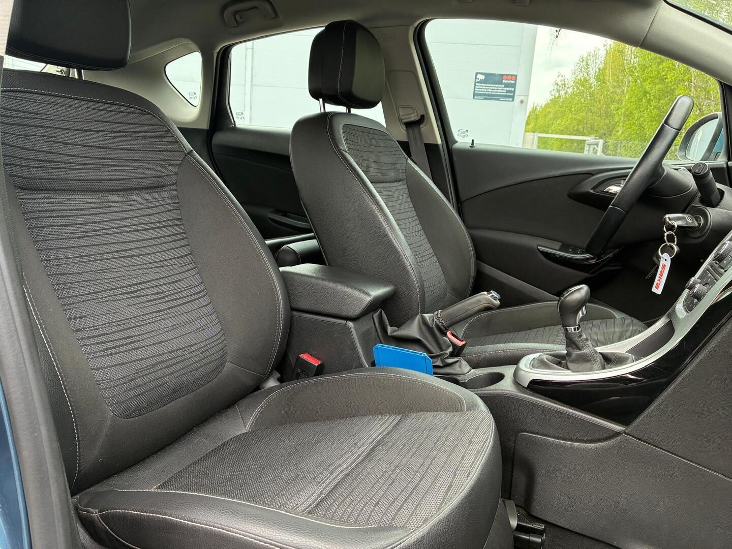 OPEL Astra 2016