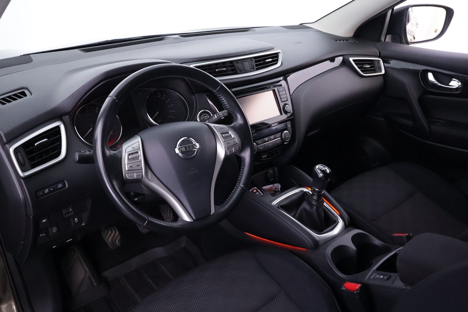 NISSAN Qashqai 2016