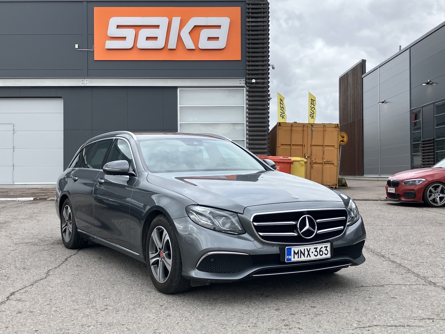MERCEDES-BENZ E 2019