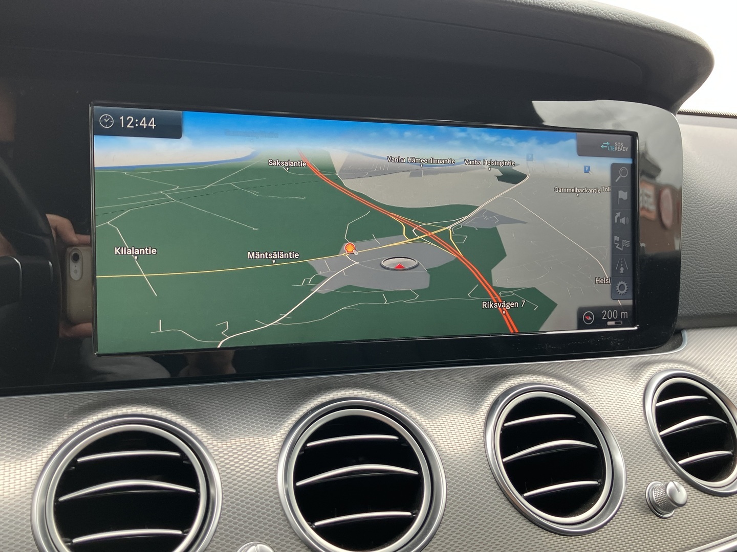 MERCEDES-BENZ E 2019