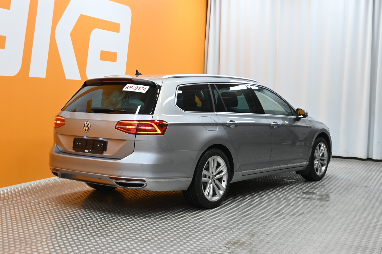 VOLKSWAGEN Passat 2018