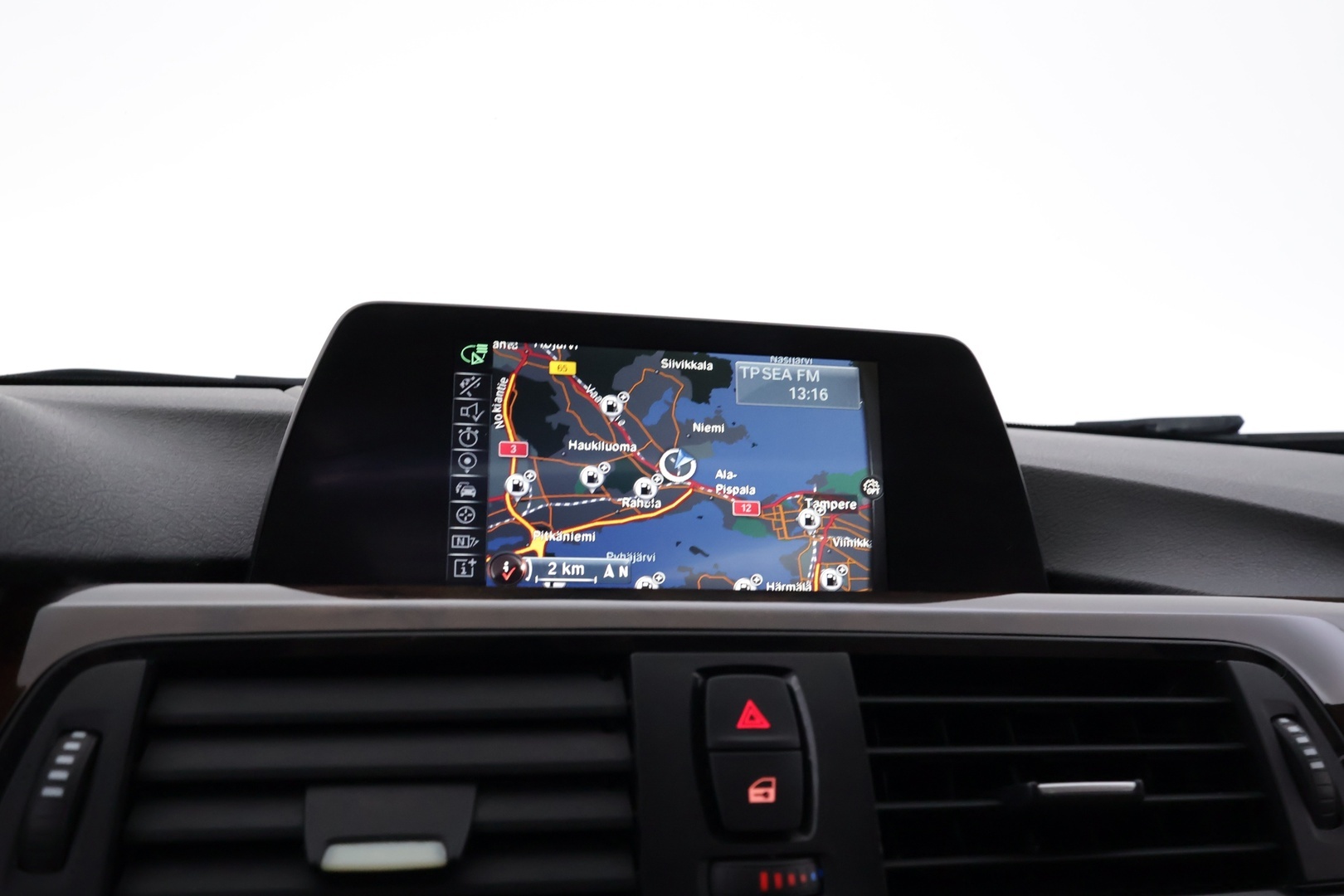 BMW 330 2015