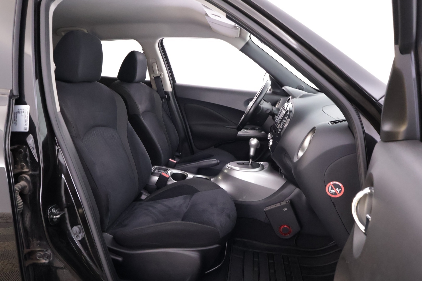 NISSAN Juke 2012