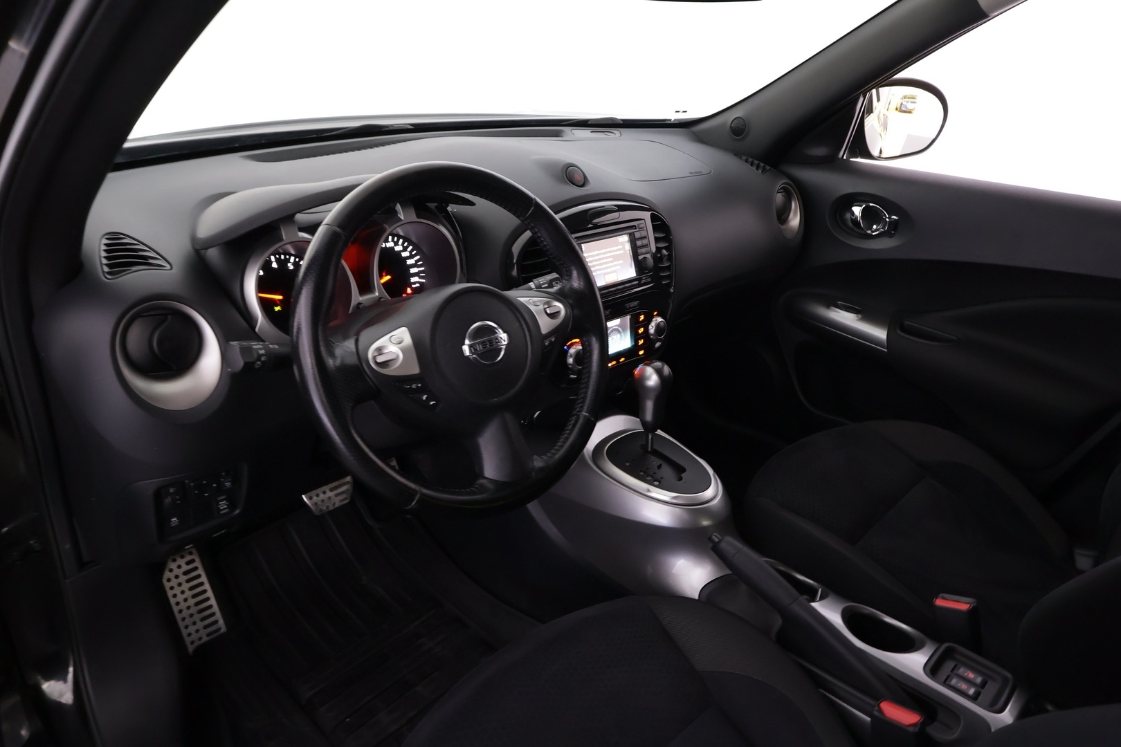 NISSAN Juke 2012