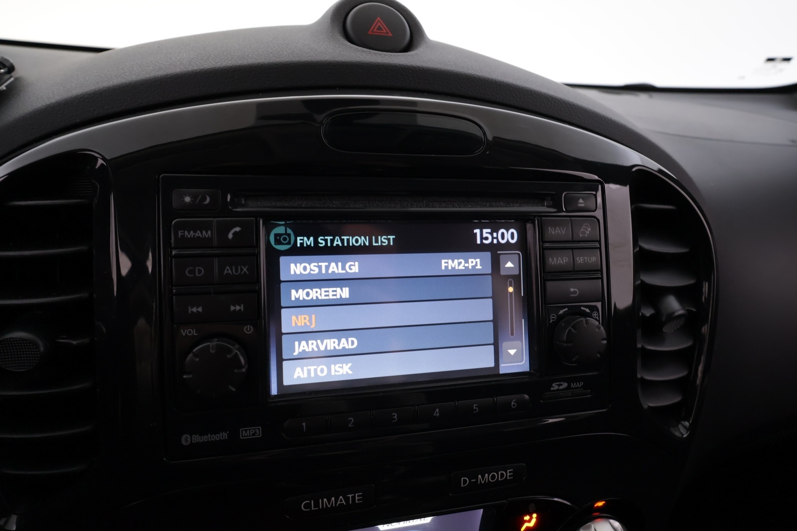 NISSAN Juke 2012