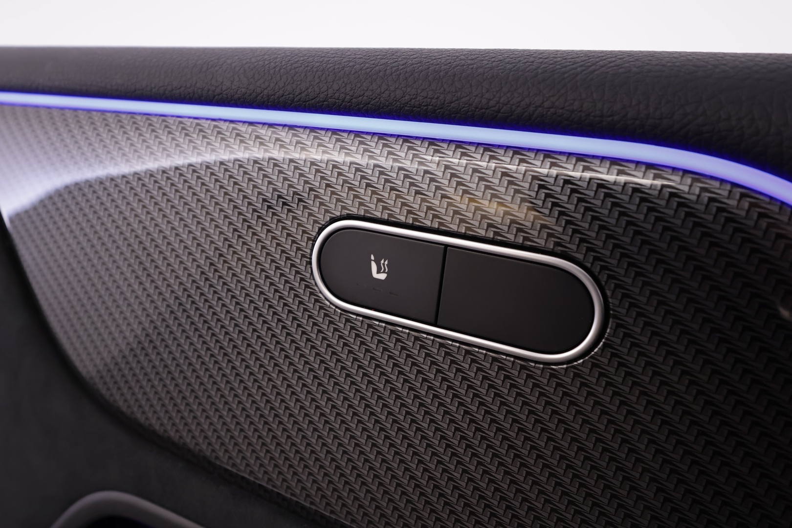 MERCEDES-BENZ B 2023