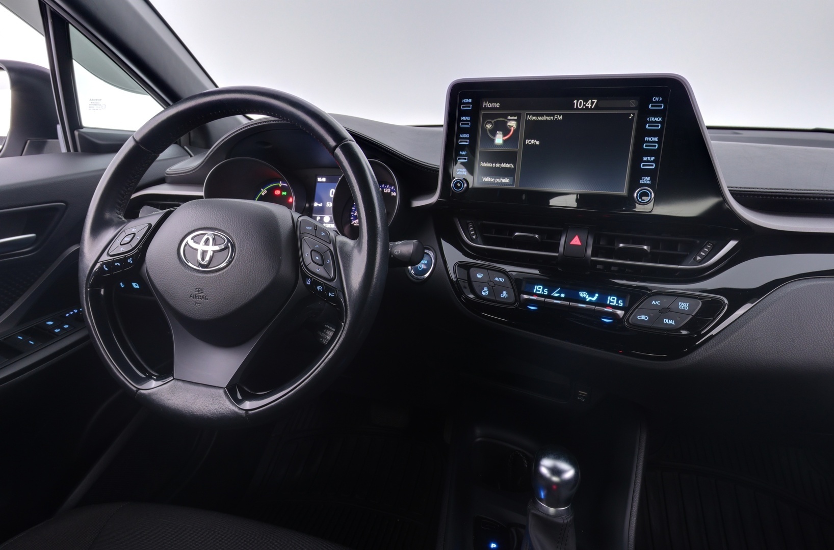TOYOTA C-HR 2021
