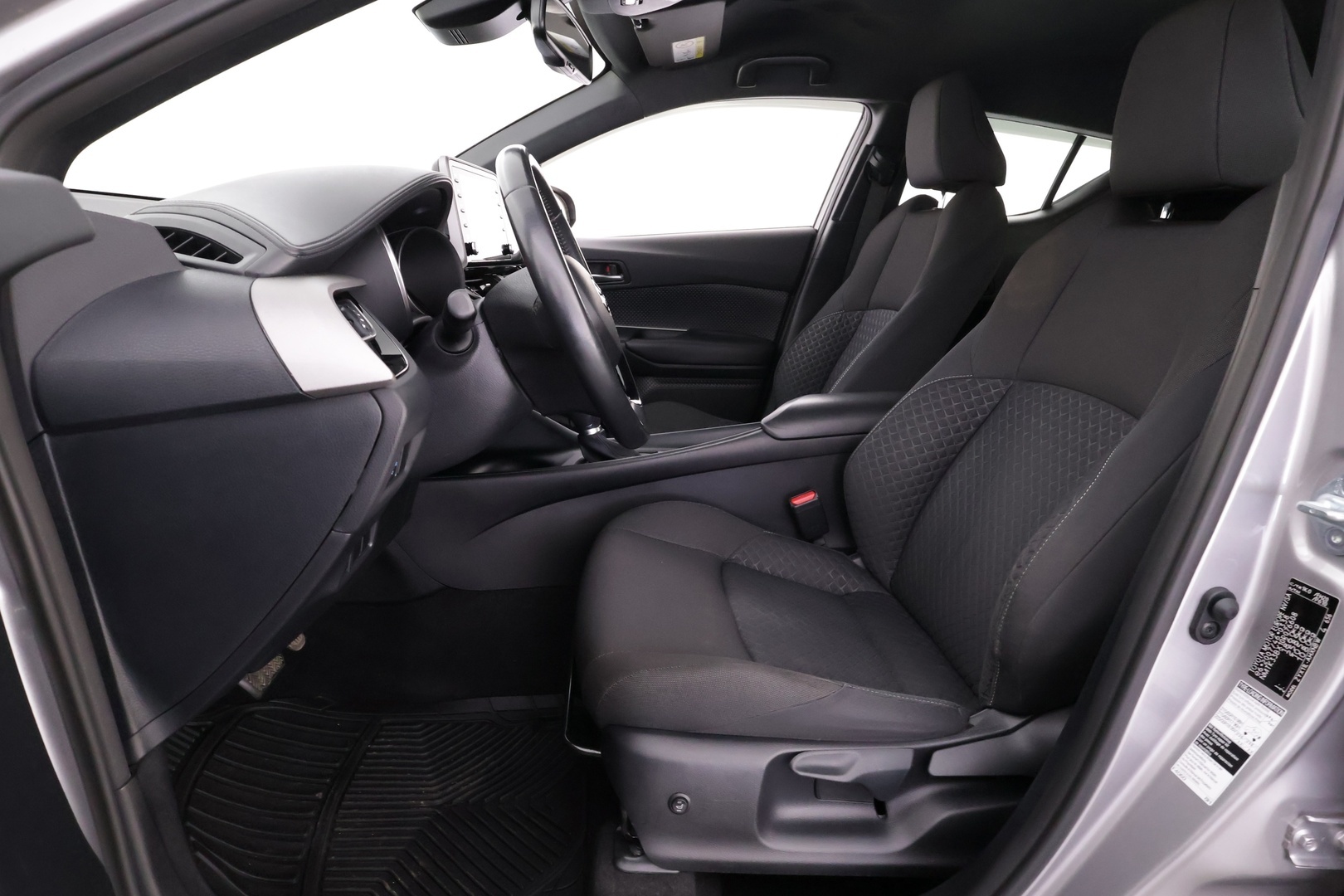 TOYOTA C-HR 2021