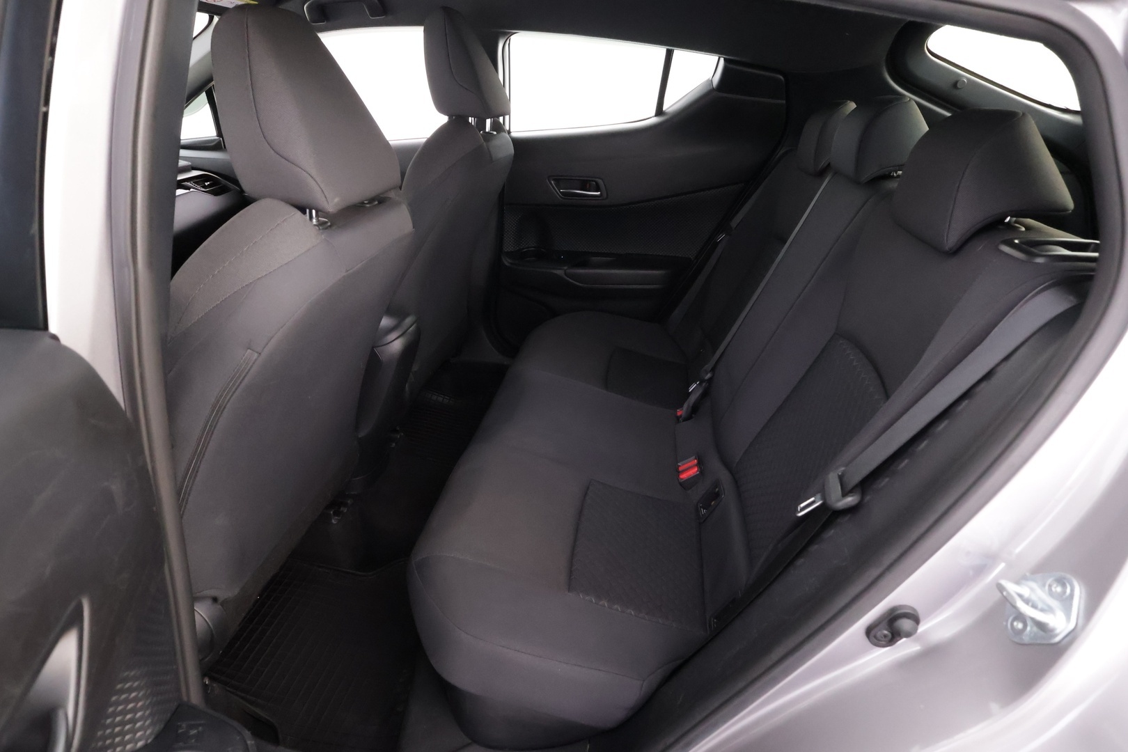 TOYOTA C-HR 2021