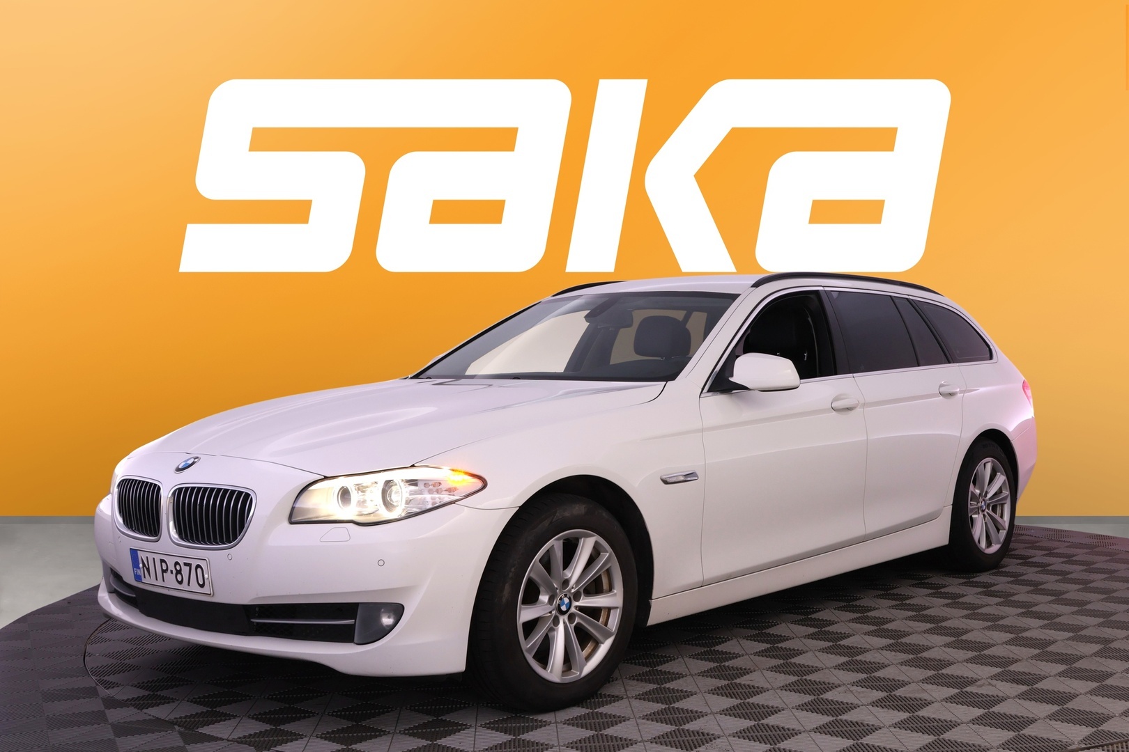 BMW 520 2012