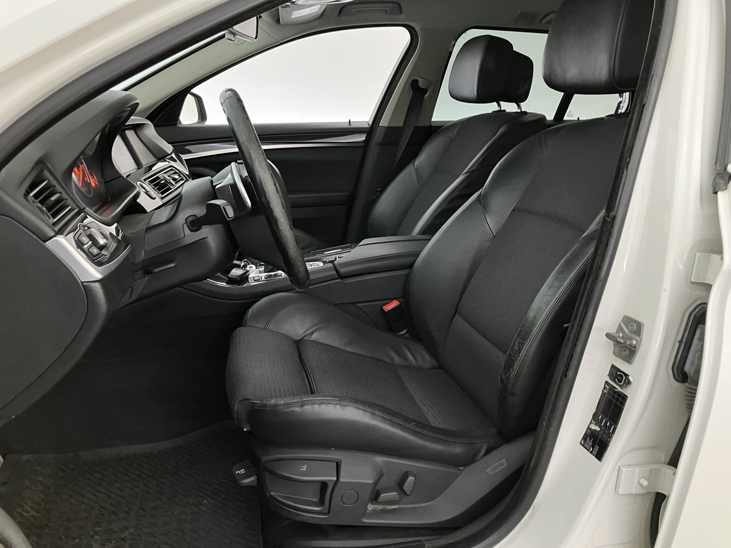 BMW 520 2012