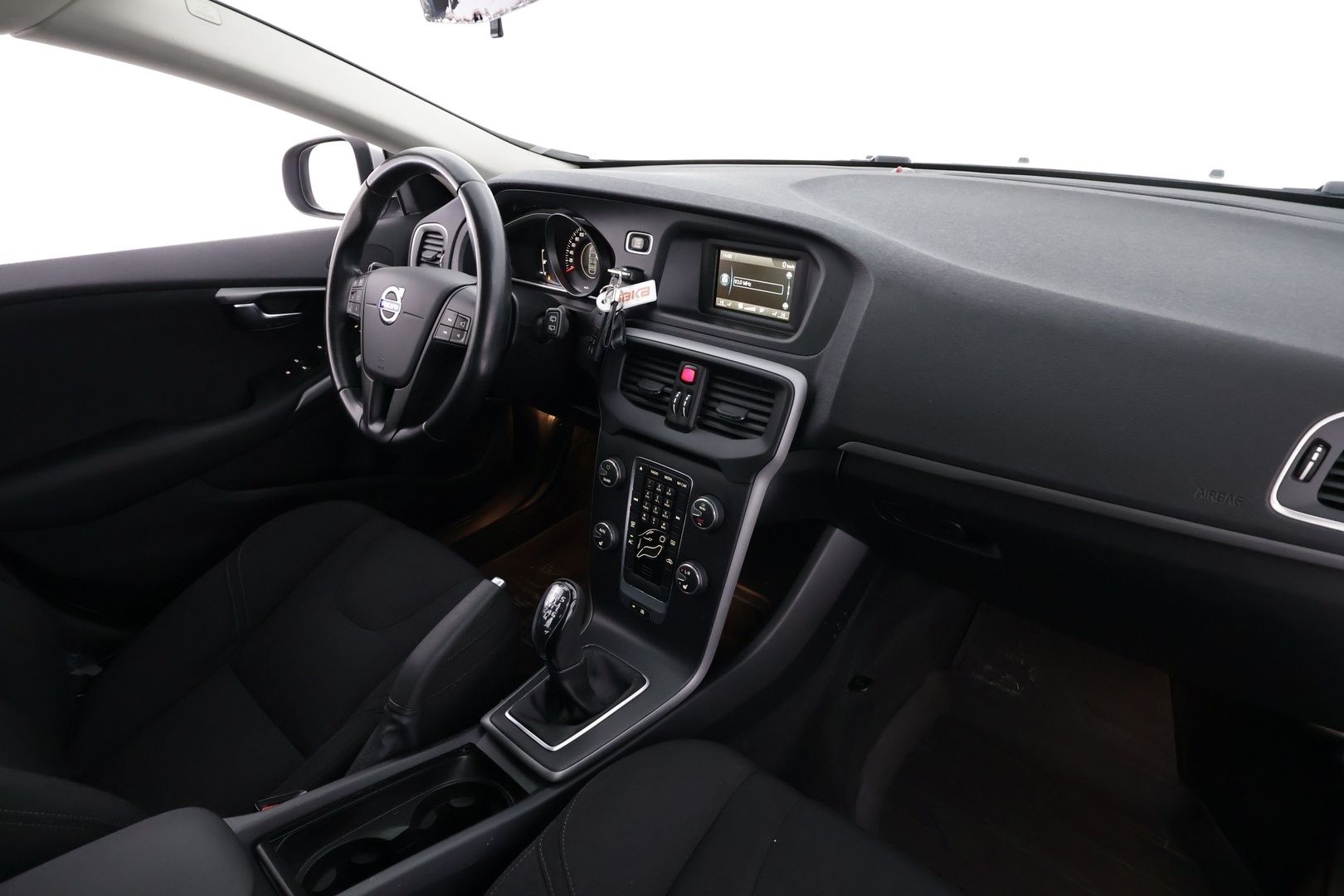 VOLVO V40 2014