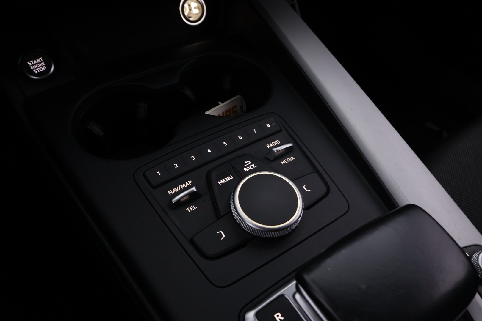 AUDI A4 2016