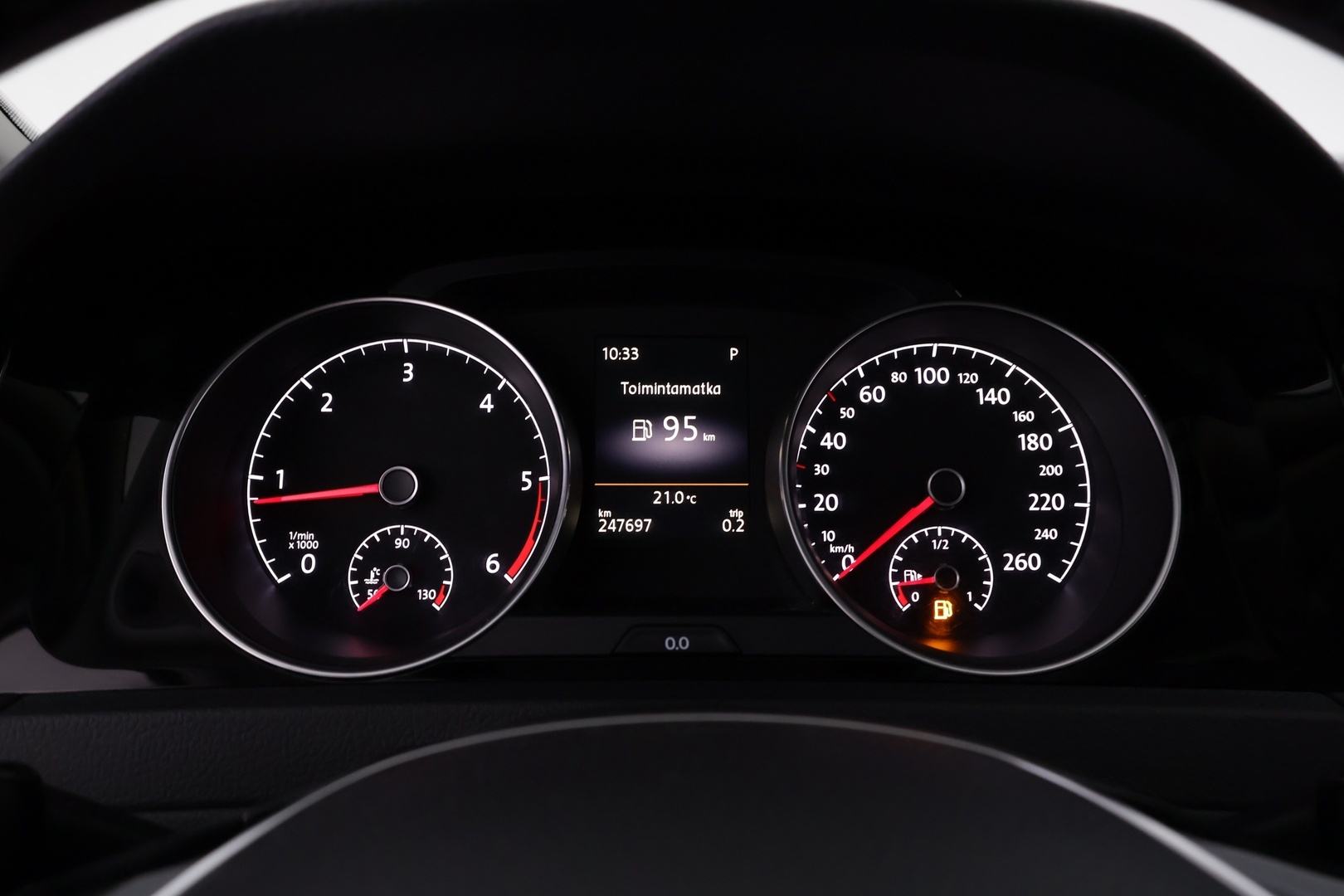 VOLKSWAGEN Golf 2016