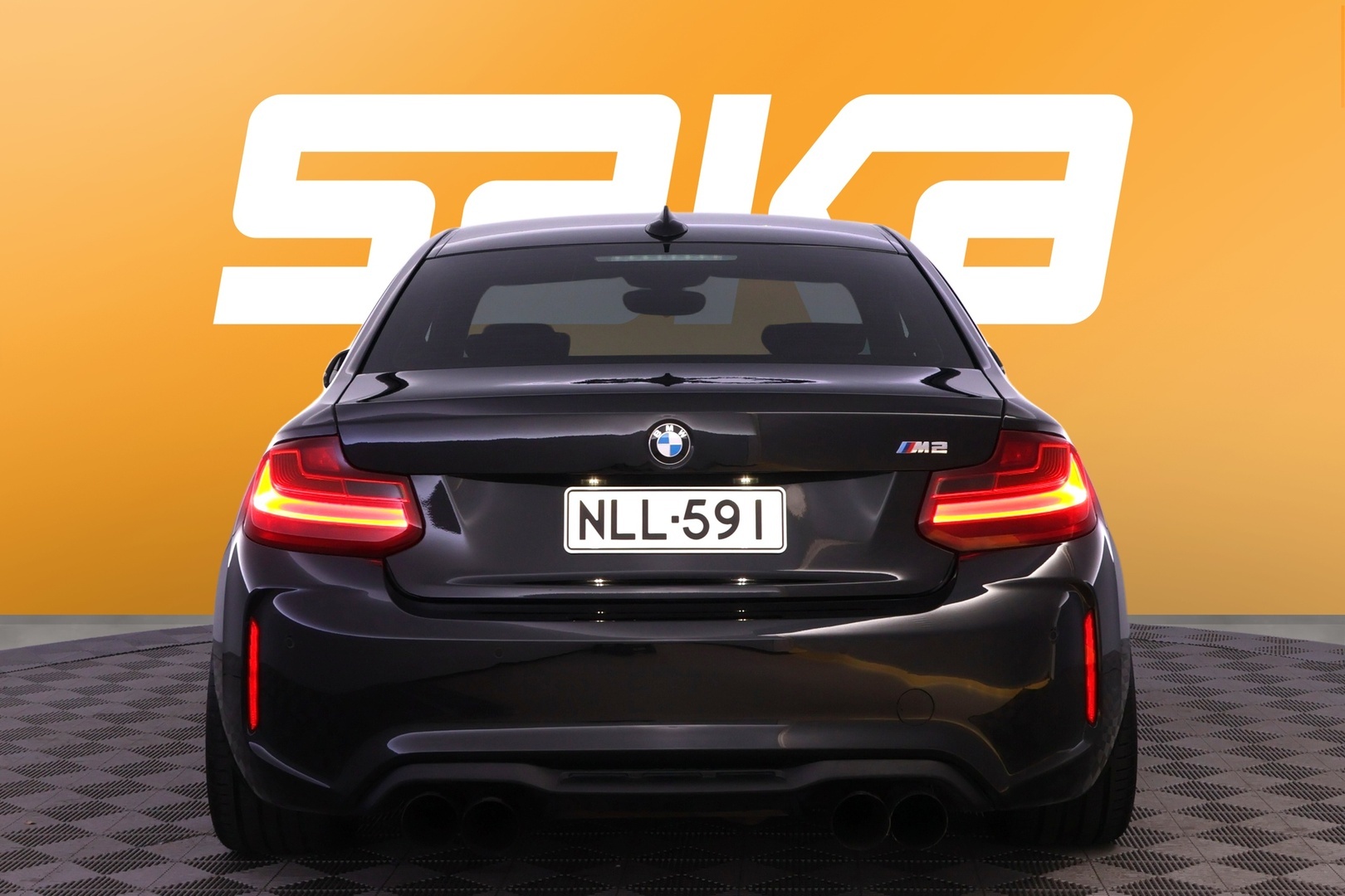 BMW M2 2017