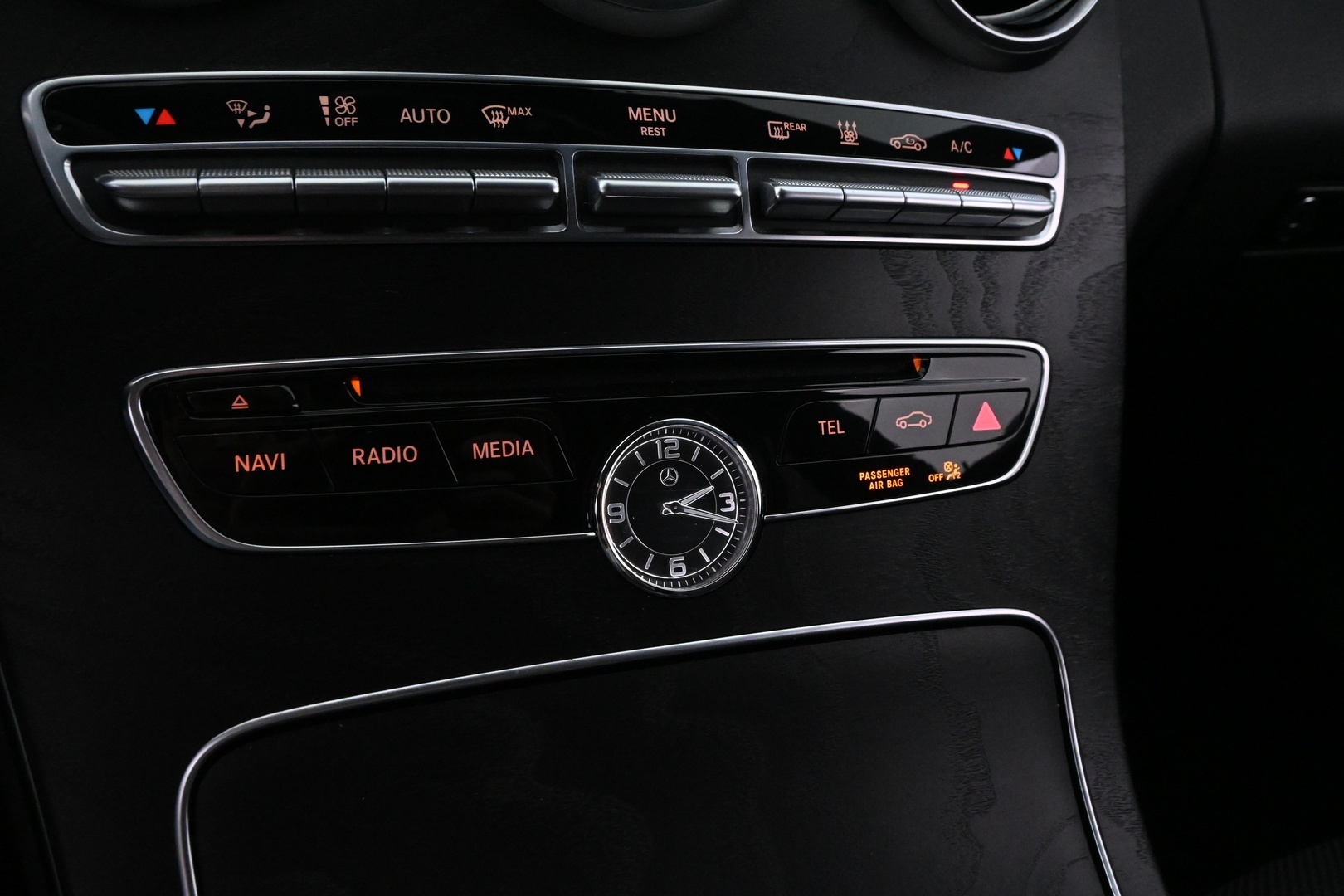 MERCEDES-BENZ C 2016