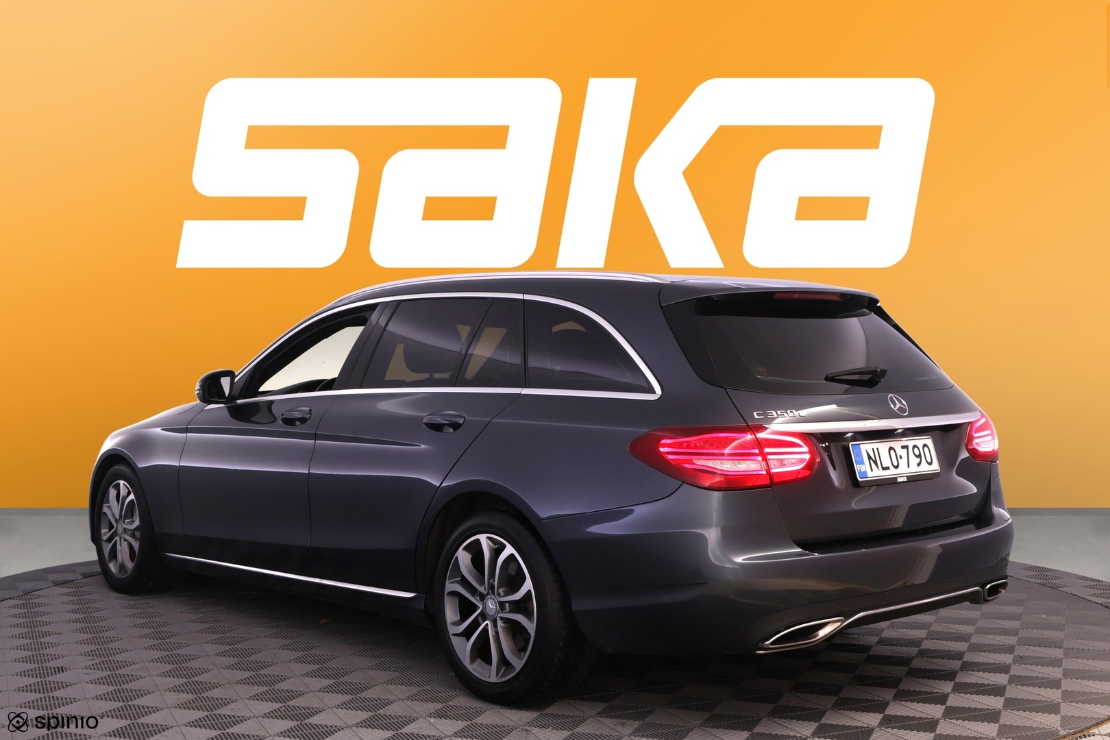 MERCEDES-BENZ C 2016