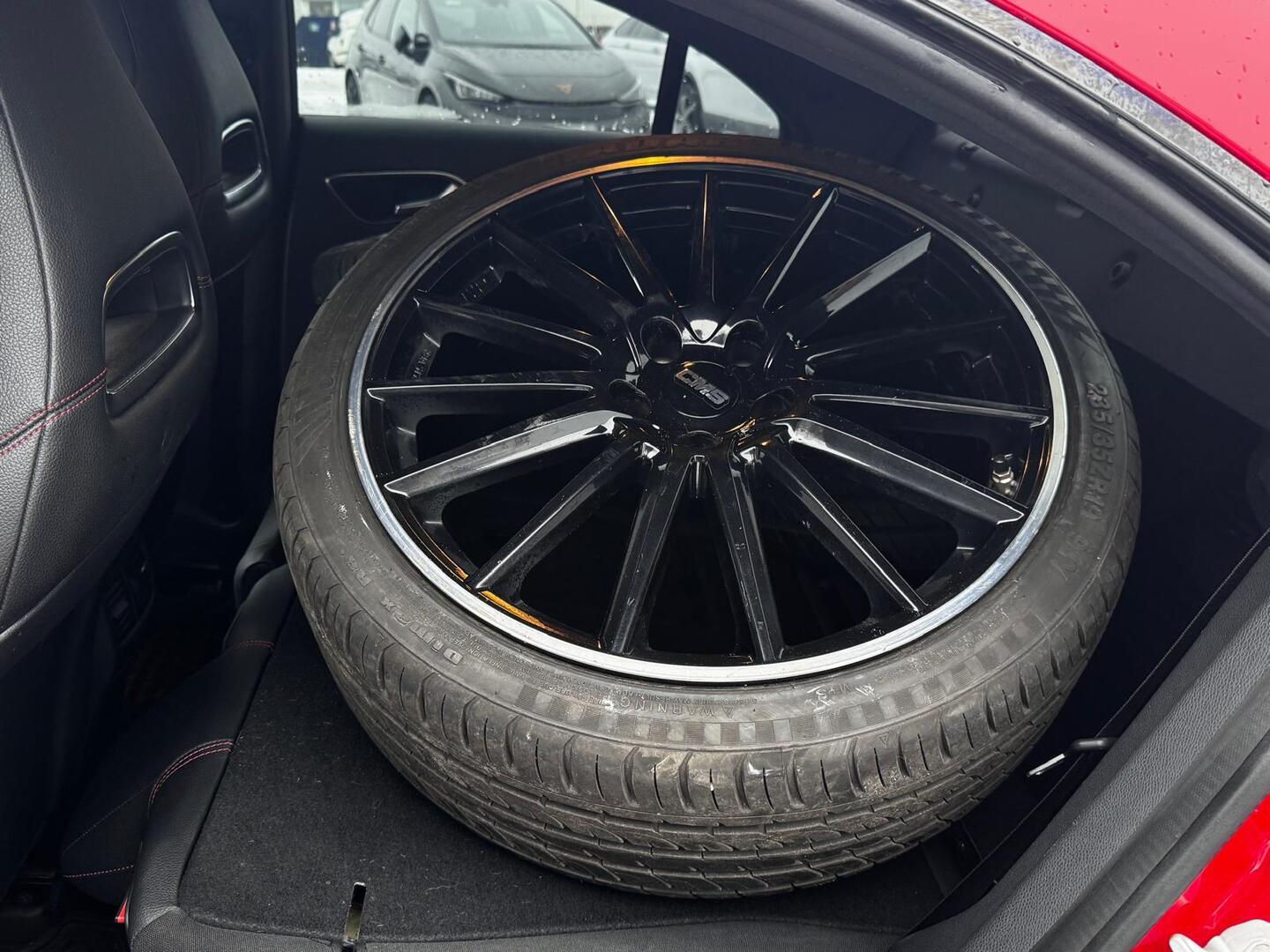 MERCEDES-BENZ CLA 2017