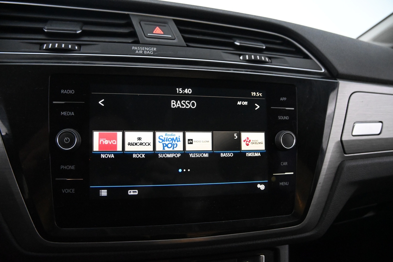 VOLKSWAGEN Touran 2018