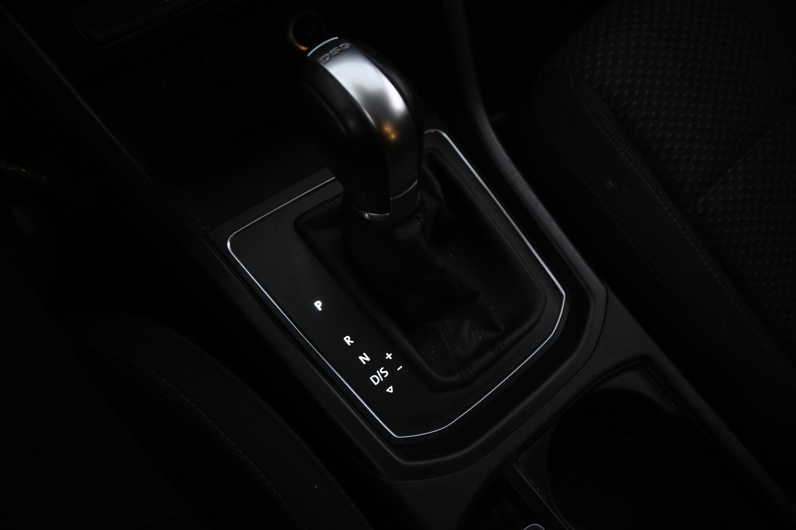 VOLKSWAGEN Touran 2018