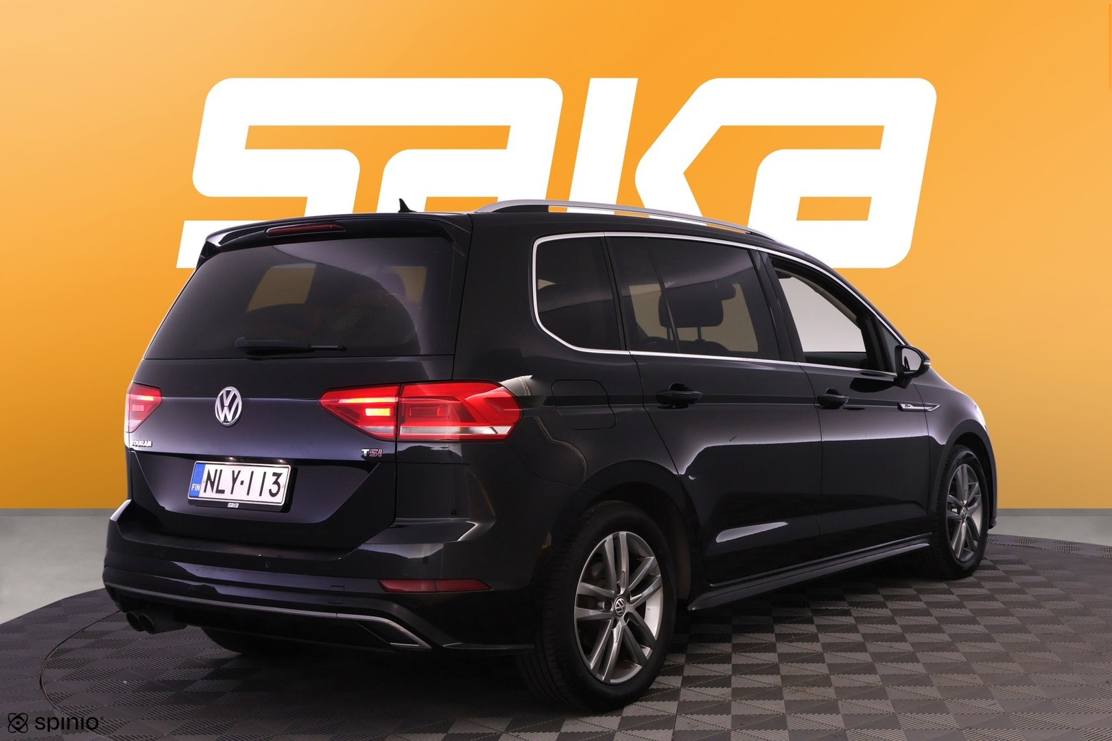 VOLKSWAGEN Touran 2018