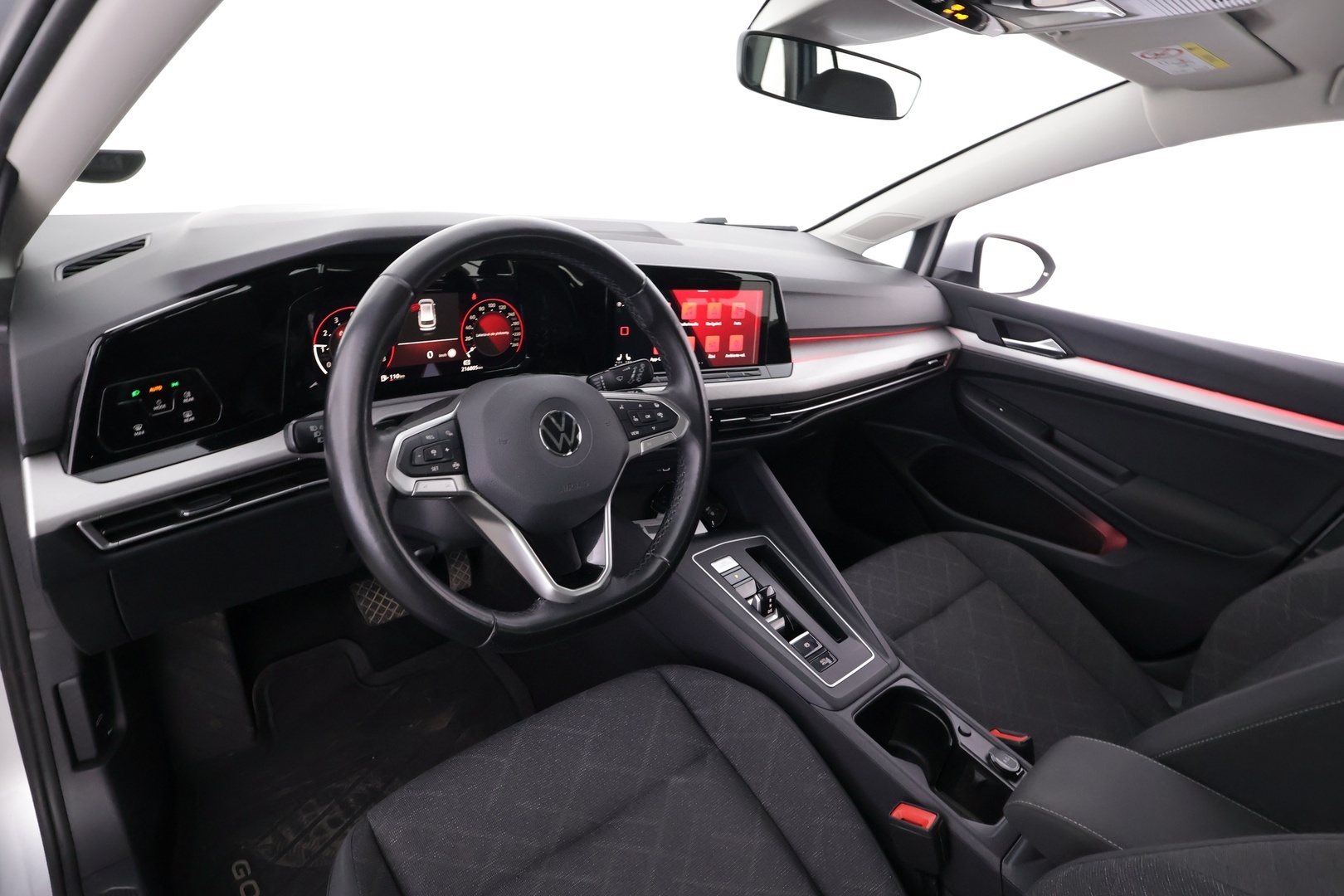 VOLKSWAGEN Golf 2021