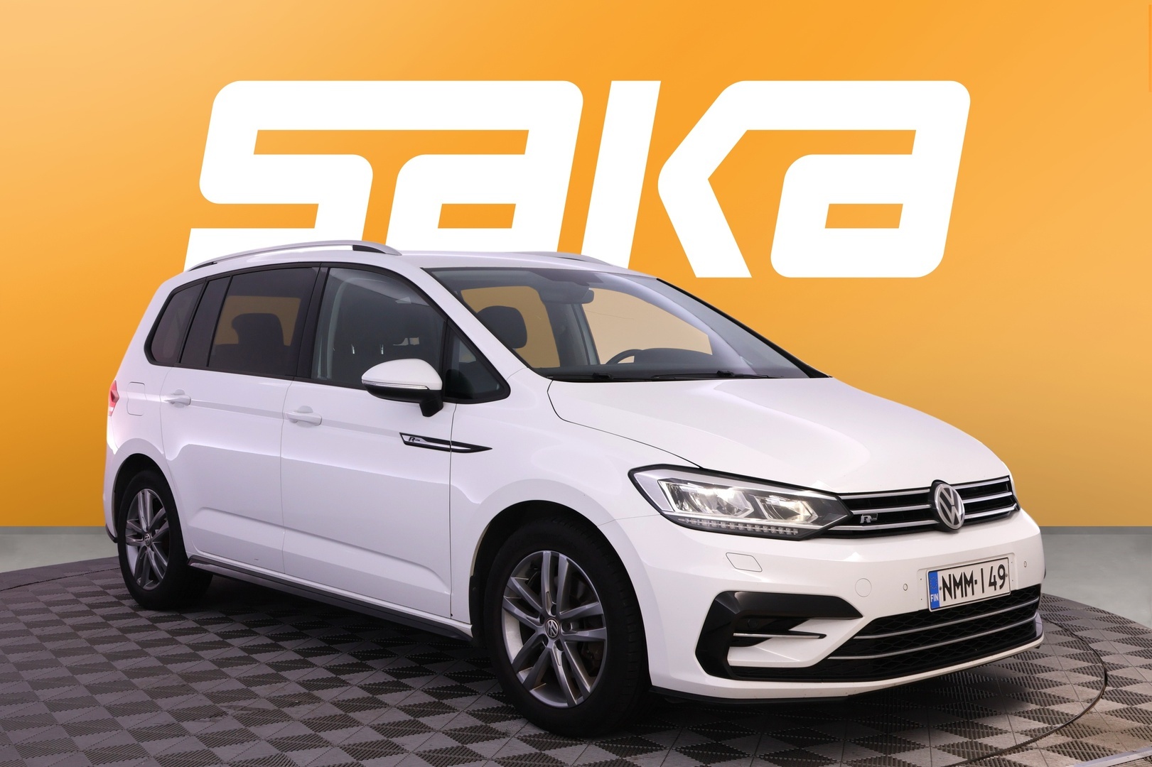 VOLKSWAGEN Touran 2020