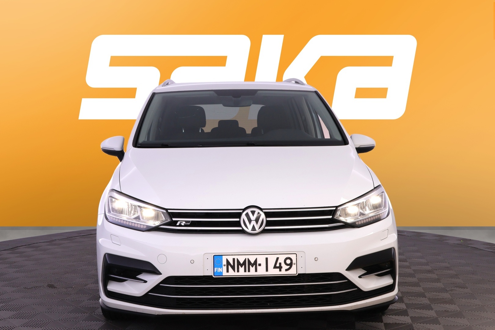 VOLKSWAGEN Touran 2020