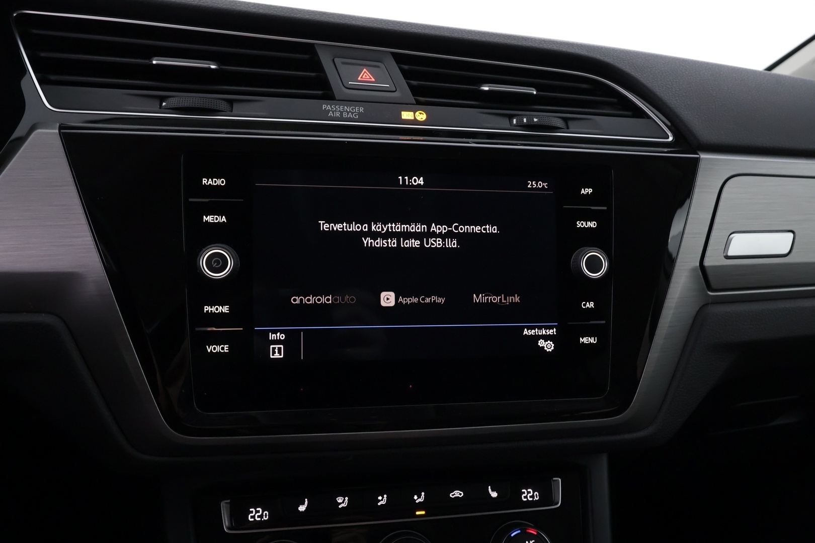 VOLKSWAGEN Touran 2020
