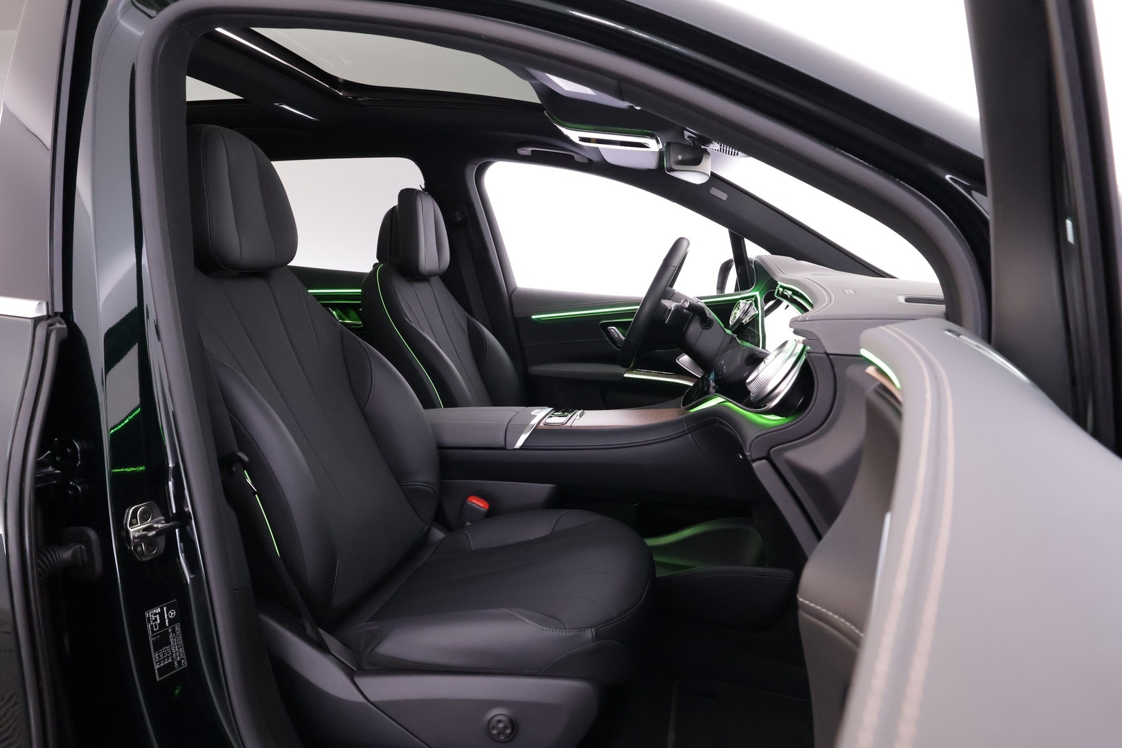 MERCEDES-BENZ EQS SUV 2023