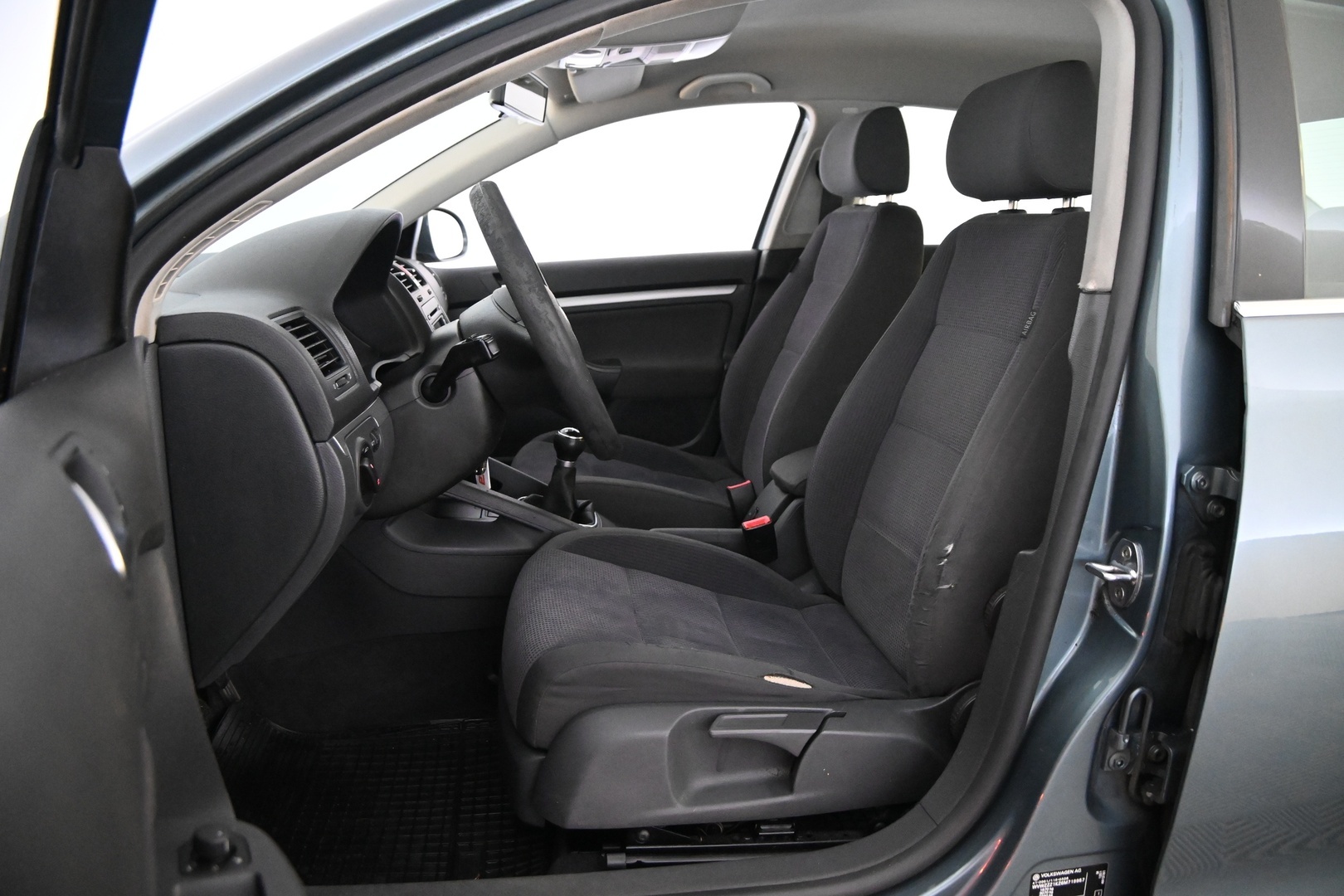 VOLKSWAGEN Jetta 2006