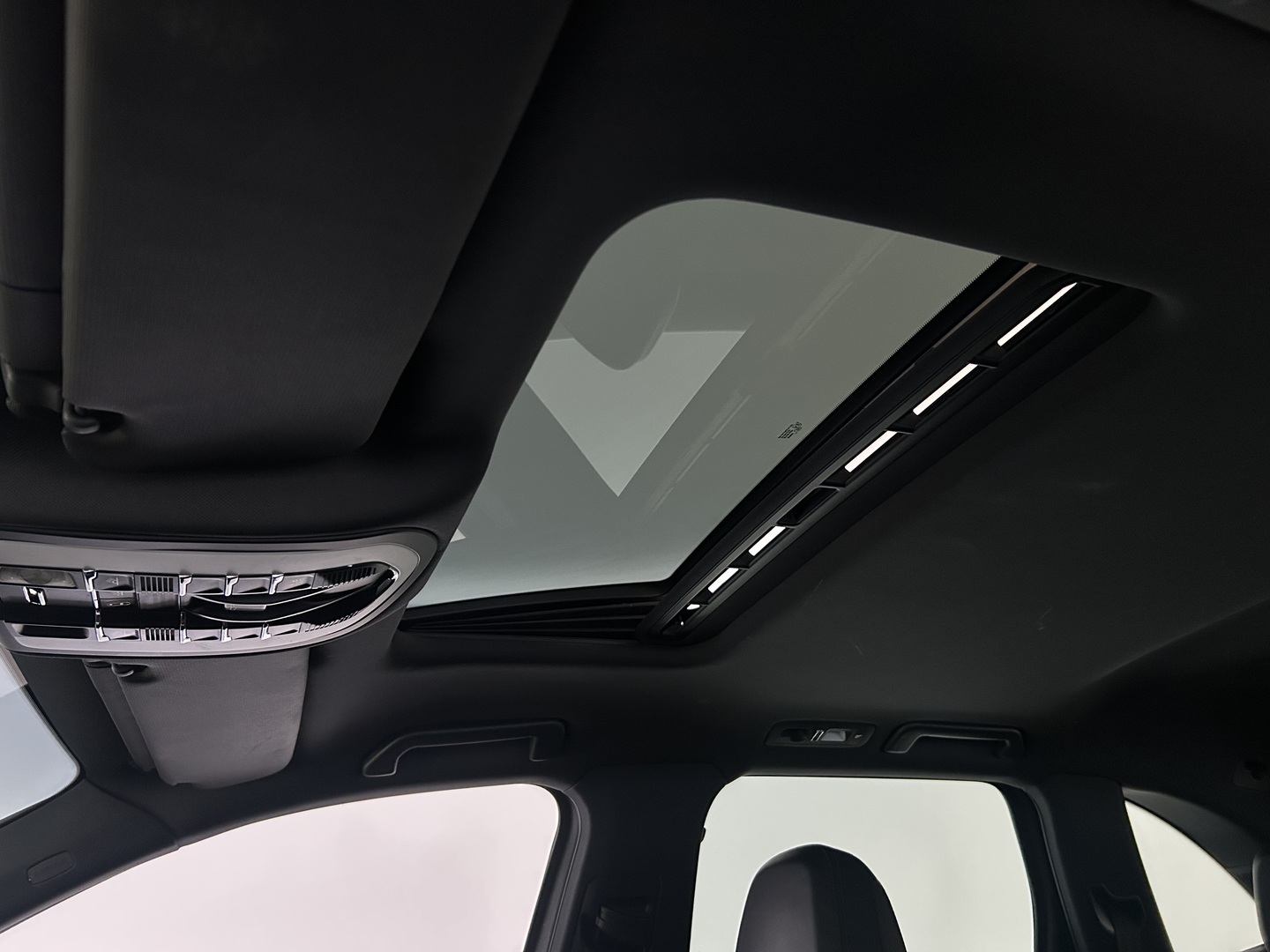 PORSCHE Cayenne 2011