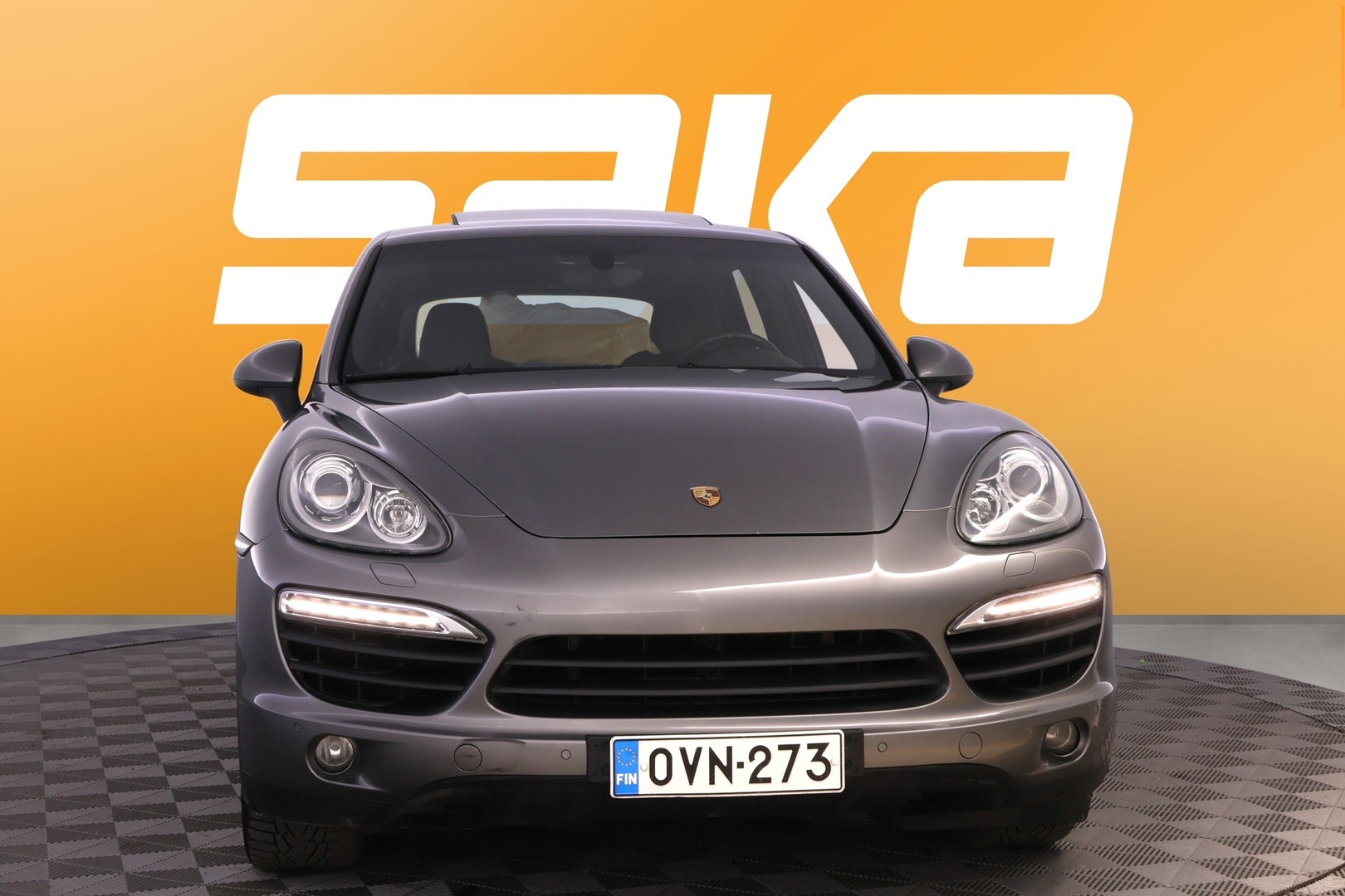 PORSCHE Cayenne 2011