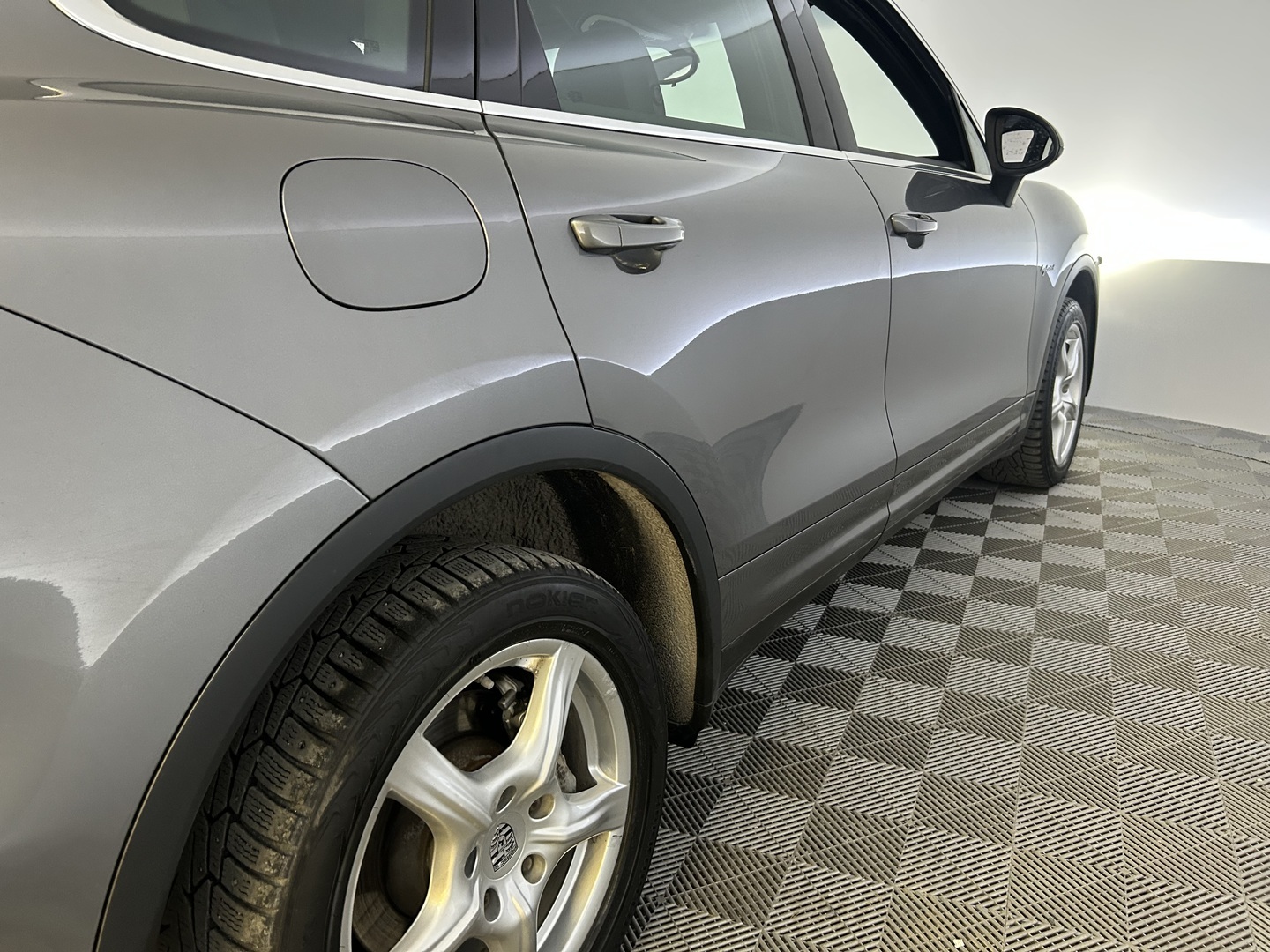 PORSCHE Cayenne 2011